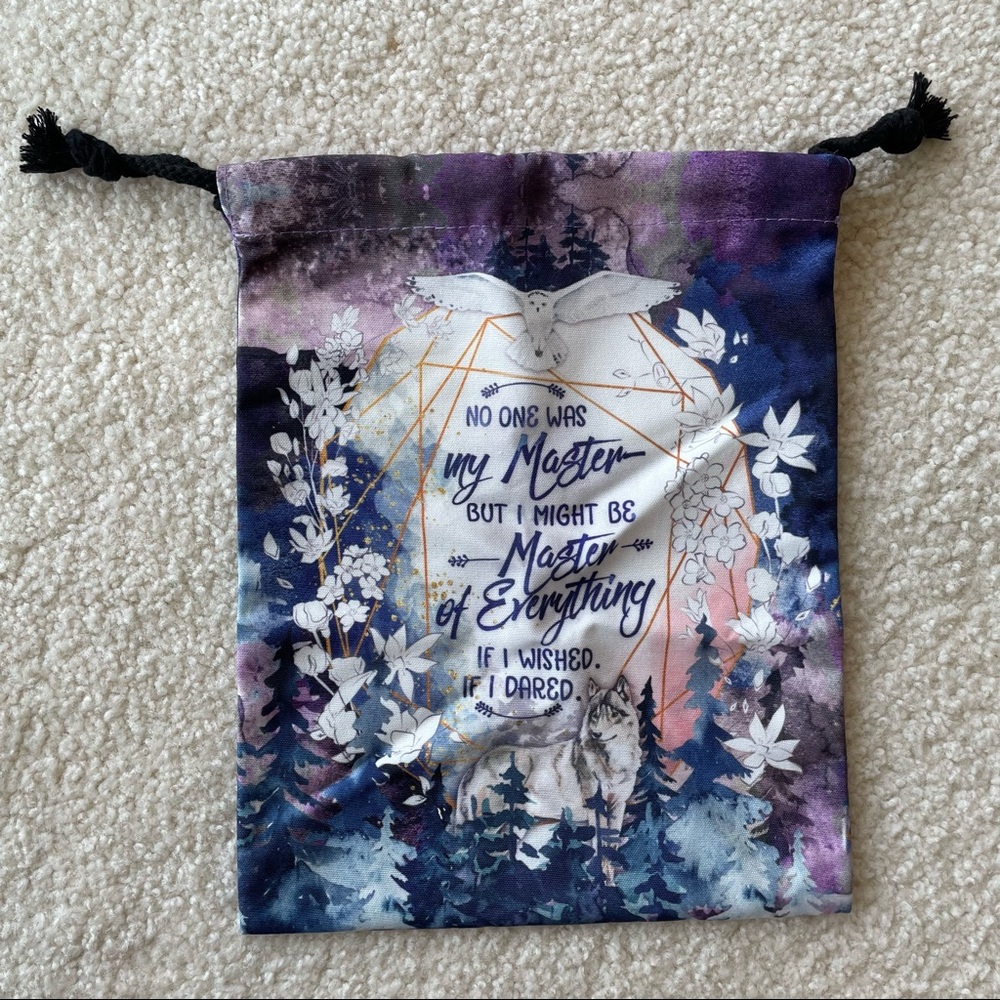 “A Court of Mist and Fury" OwlCrate Pouch - Picture 3 of 6